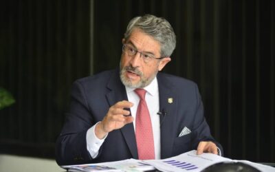 José Ruales, sobre fenómeno de El Niño: ‘Estamos adelantándonos al posible impacto que van a tener en salud nuestras instalaciones, y eso nos prepara mejor’.
