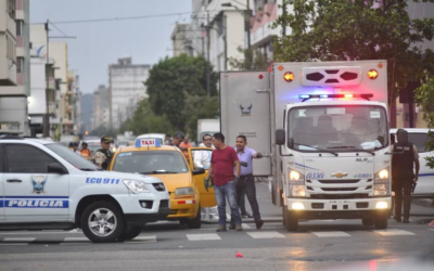 Pasajero fue acribillado mientras se movilizaba en taxi por Lorenzo de Garaycoa y Portete, en el centro sur de Guayaquil.