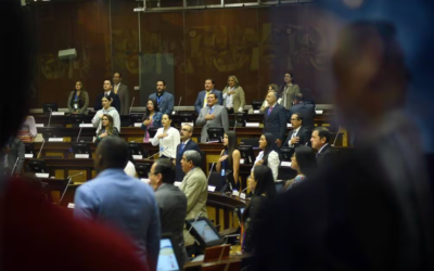 Incremento del IVA al 15 % no encuentra eco en la Asamblea Nacional, los bloques aliados al Gobierno no lo respaldan.