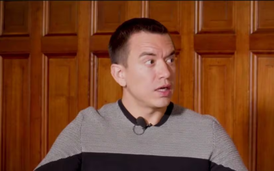 Daniel Noboa acomoda su propuesta y plantea ‘un IVA mixto’, así como focalizar subsidios en un 25 %.