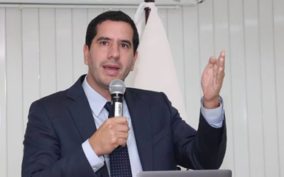 Cortes de luz en Ecuador por mantenimientos se suspenden, anuncia ministro de Energía.
