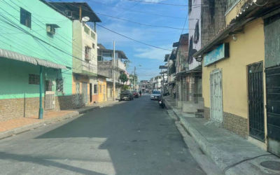 Aunque Íngrid, de 10 años, se escondió en el baño de su casa mientras su familia era acribillada, una bala atravesó la puerta y la mató.