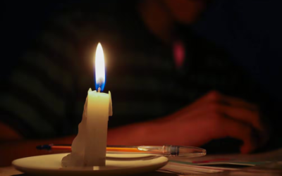 Ministerio de Energía anuncia cortes de energía por altos niveles de sedimentos en hidroeléctrica Coca Codo Sinclair.